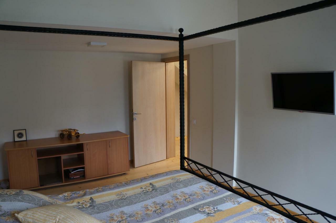 Leisure Apartmens Brasov Apartment Exterior photo