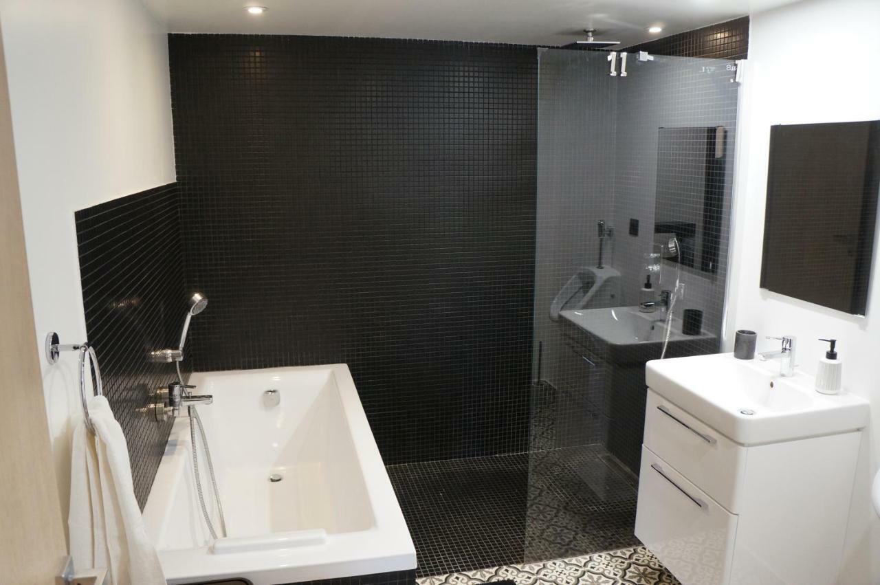 Leisure Apartmens Brasov Apartment Exterior photo