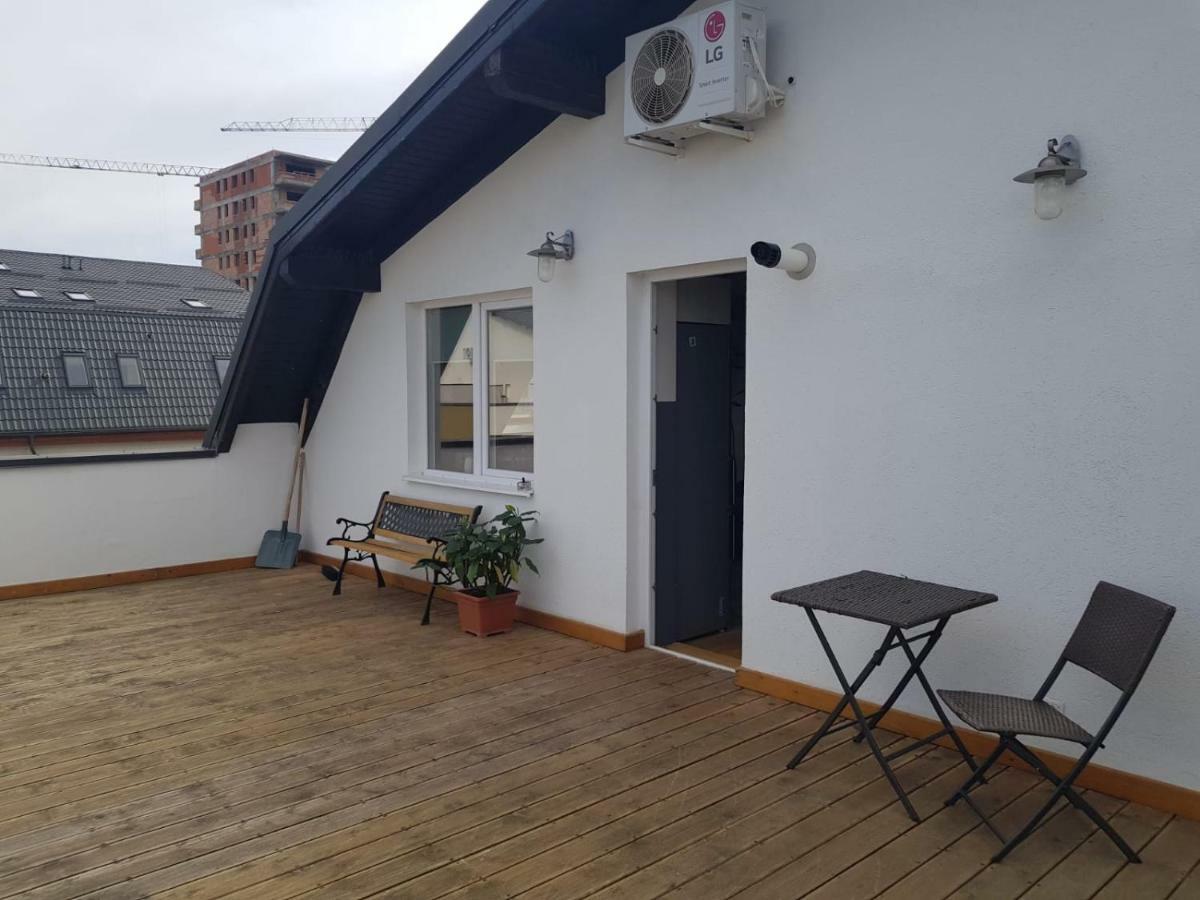 Leisure Apartmens Brasov Apartment Exterior photo